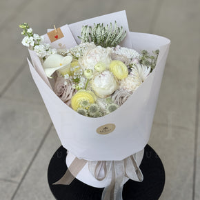 PÉONI Nordic Pearl Bouquet