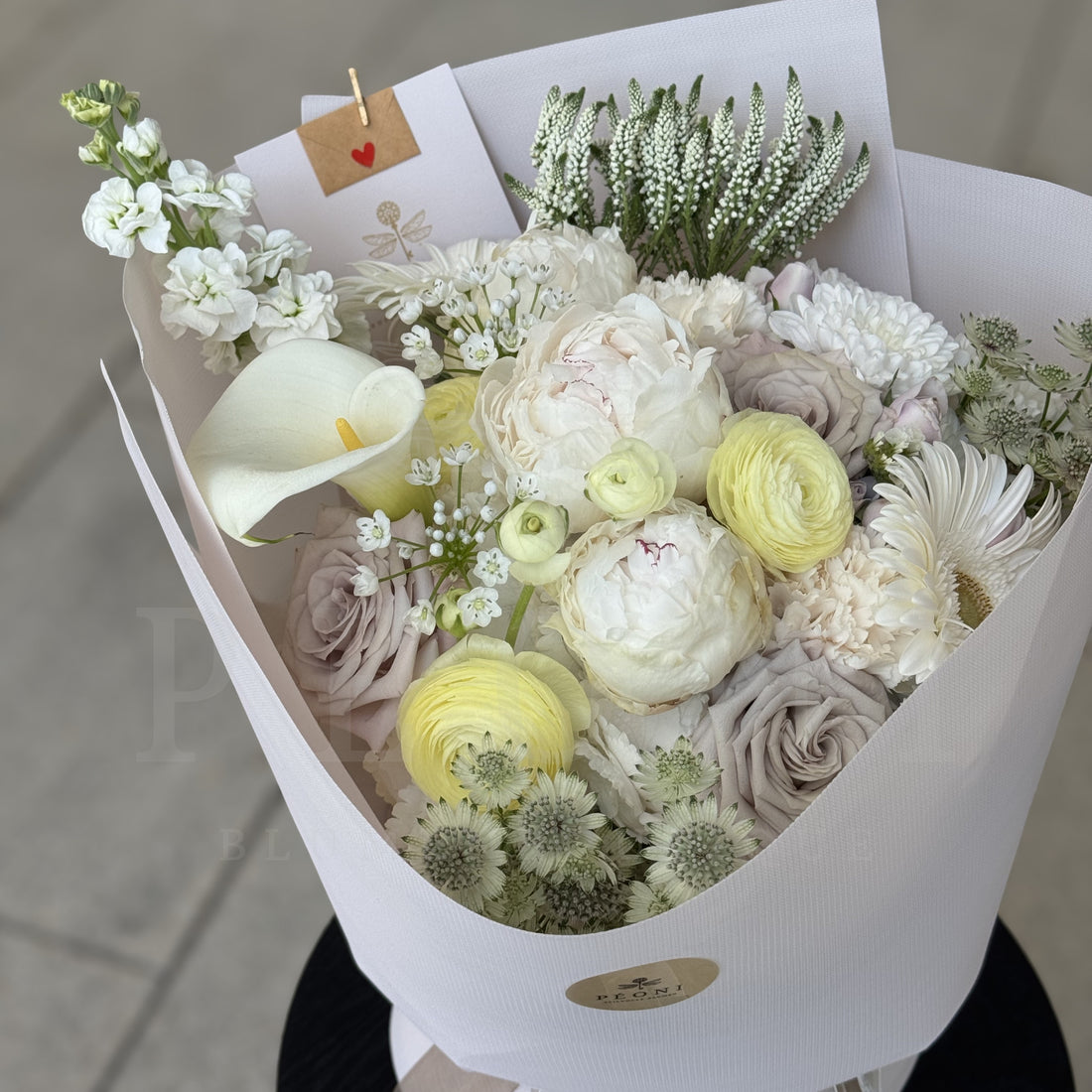 Nordic Pearl Bouquet