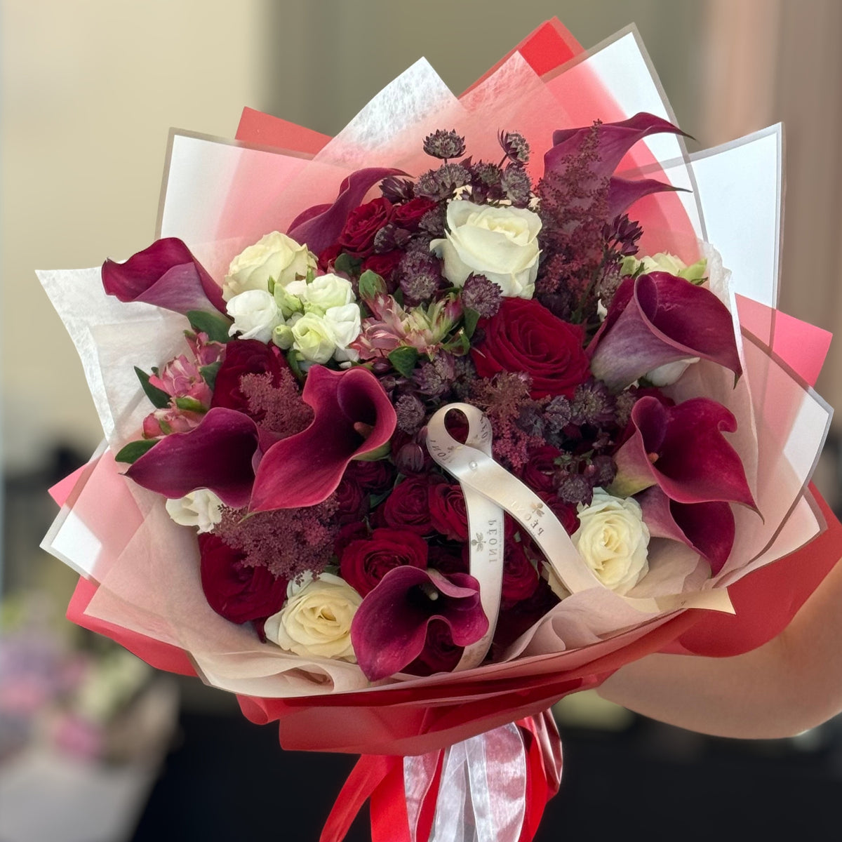 PÉONI Red Luxe