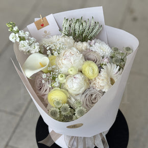 PÉONI Nordic Pearl Bouquet